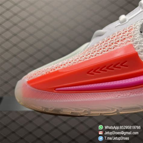 bball replica basketball shoe